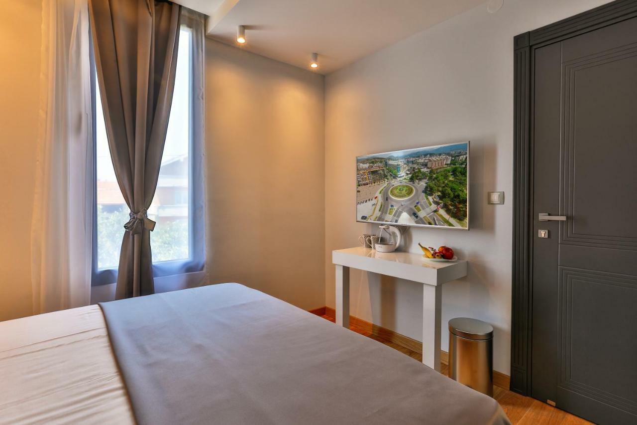 Hotel M Подгориця Екстер'єр фото